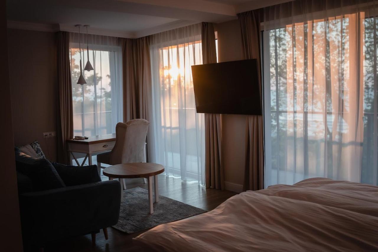 Hotel Szerokie Wody Sea & Sand Ustka Exterior photo